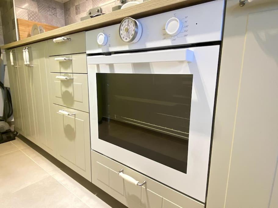 New Studio Apartment In Central Budapest - Free Parking Εξωτερικό φωτογραφία